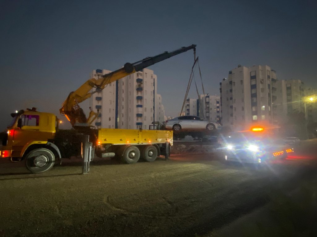 Antalya Aksu’da Vinç Kiralama: Projeleriniz için Güvenilir ve Hızlı Çözümler